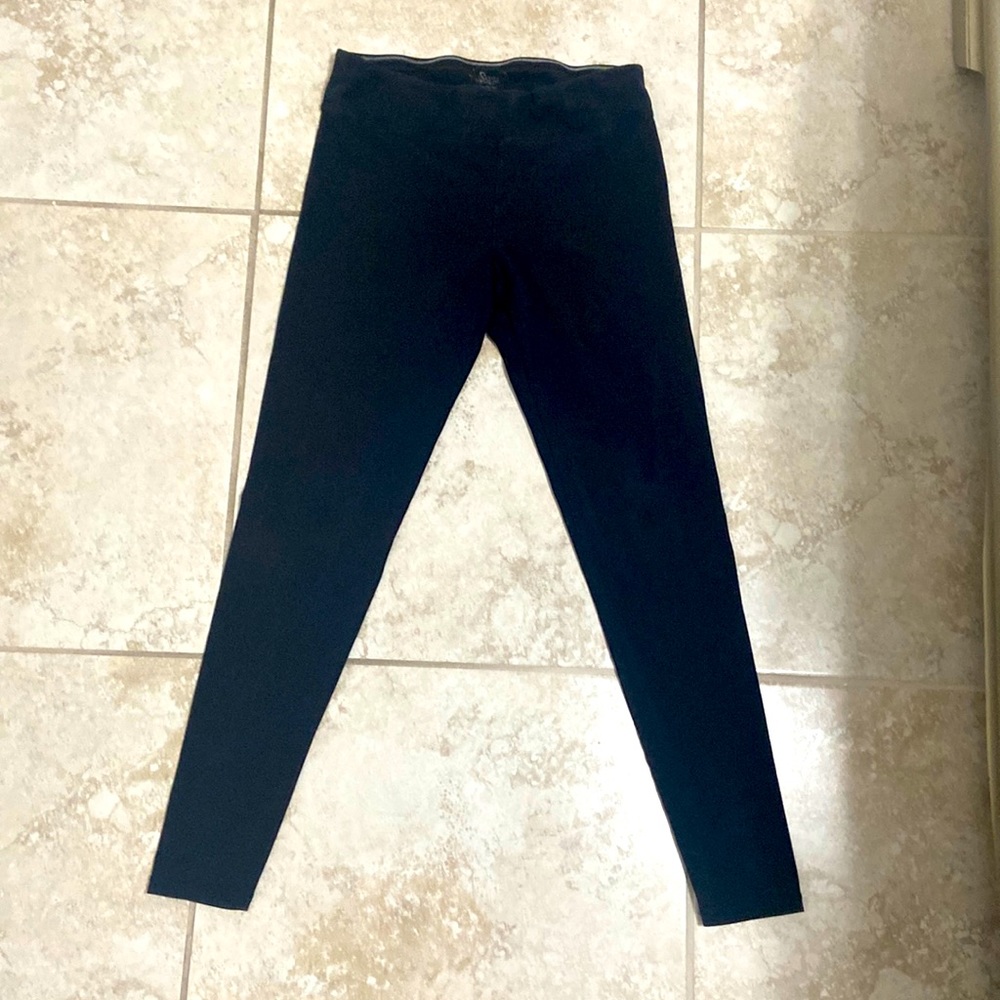Black high waisted leggings